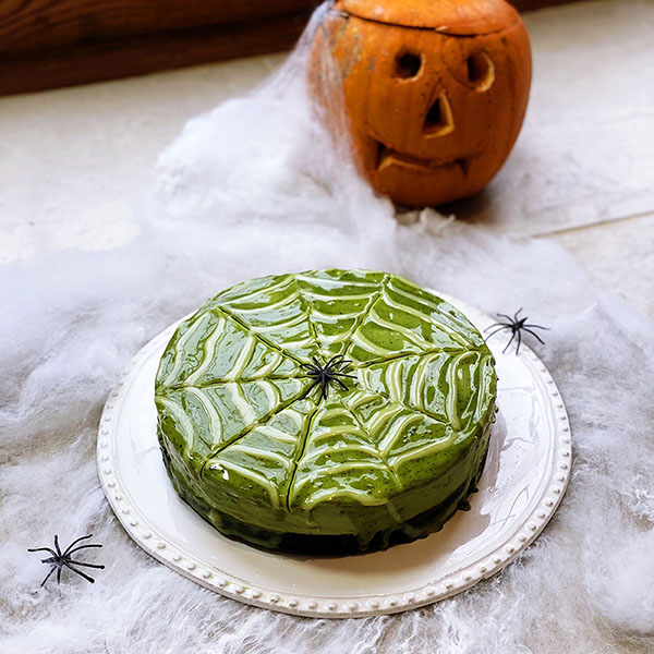 Matcha recipes - Halloween Matcha Spiderweb Cheesecake
